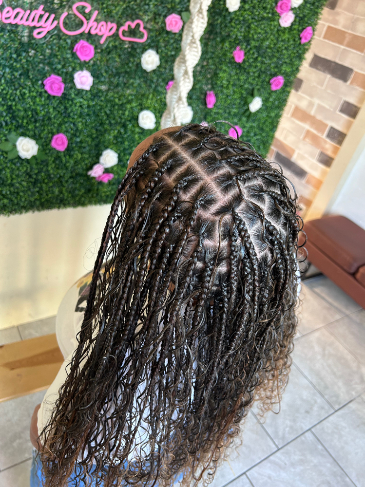 Small Knotless Braids