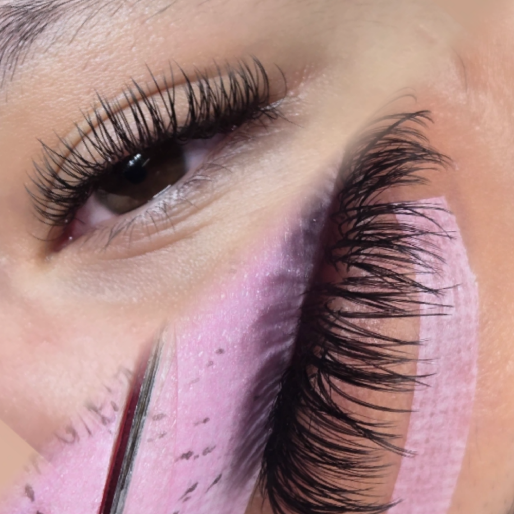 Natural Lash Extensions (Fullset)