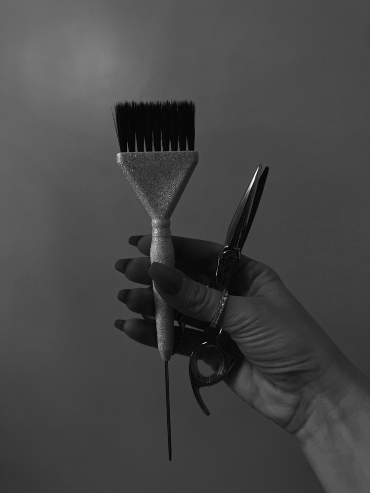 root touch up at Al styles it all in Logansport, IN
