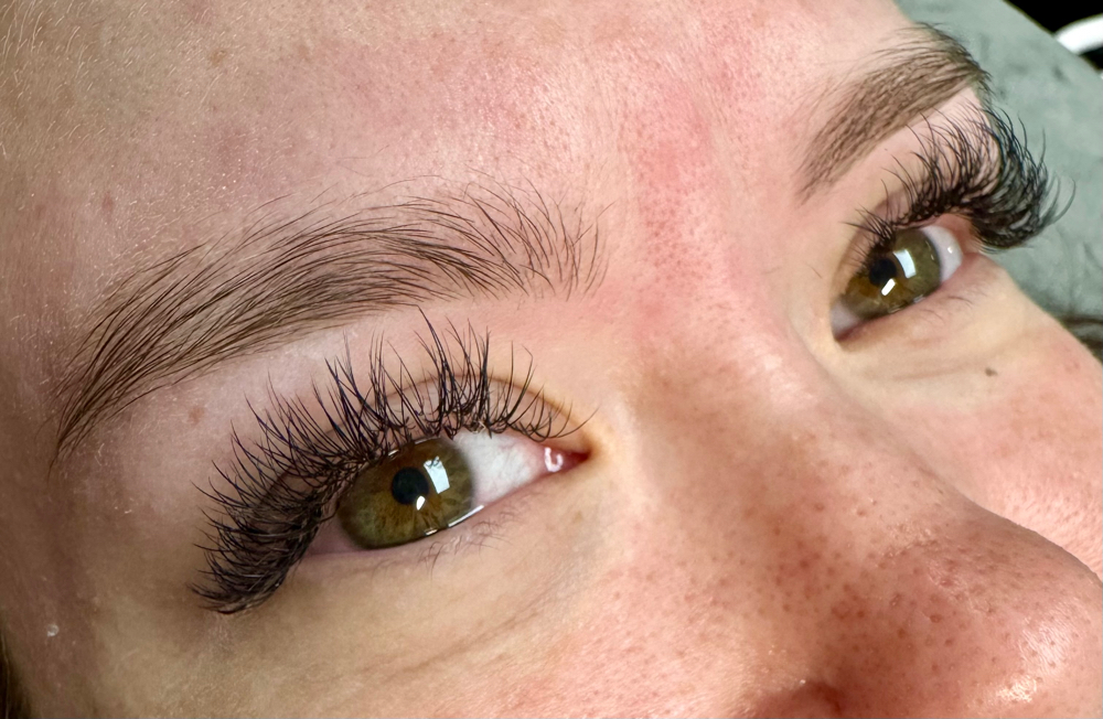 Hybrid Set Lash Extension