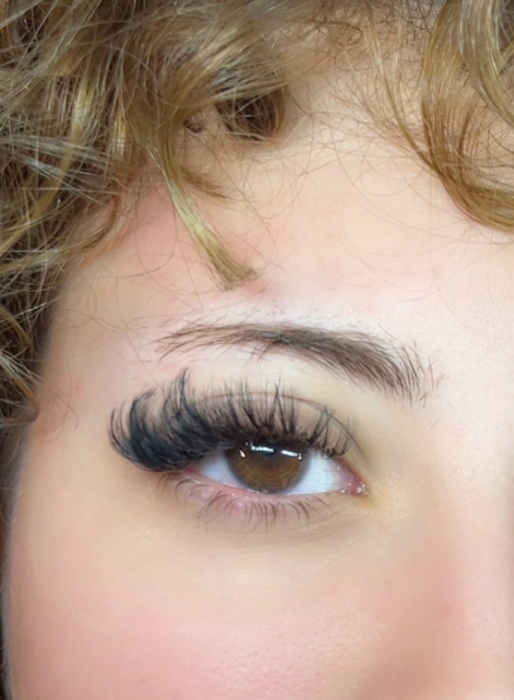 Lash Extentions (Deposit Required)