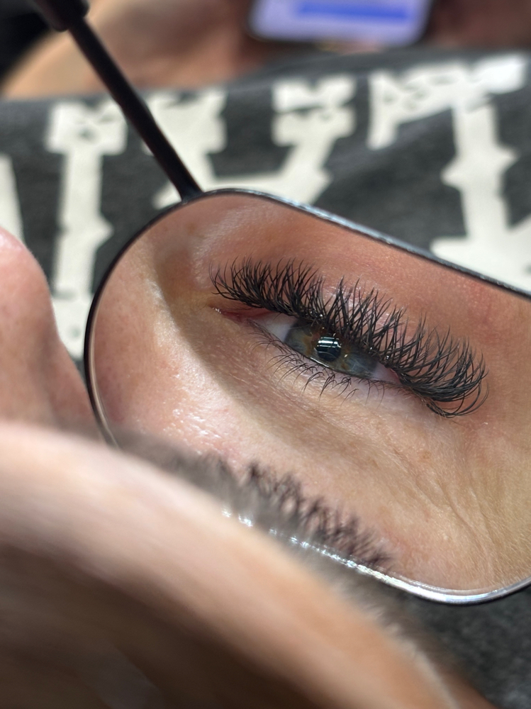 YY Lashes