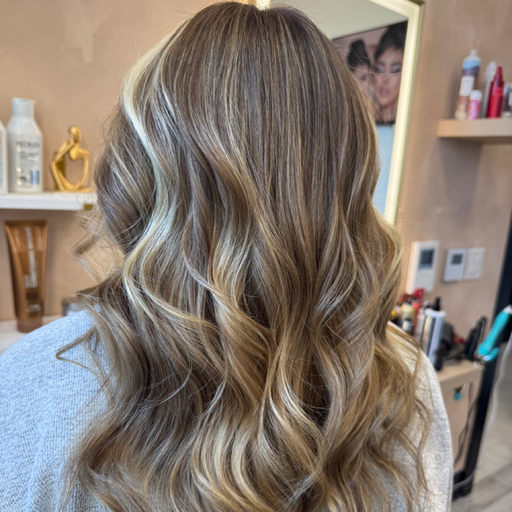 Single Process With Gloss at Eternal Beauty Salon in Hoboken, NJ