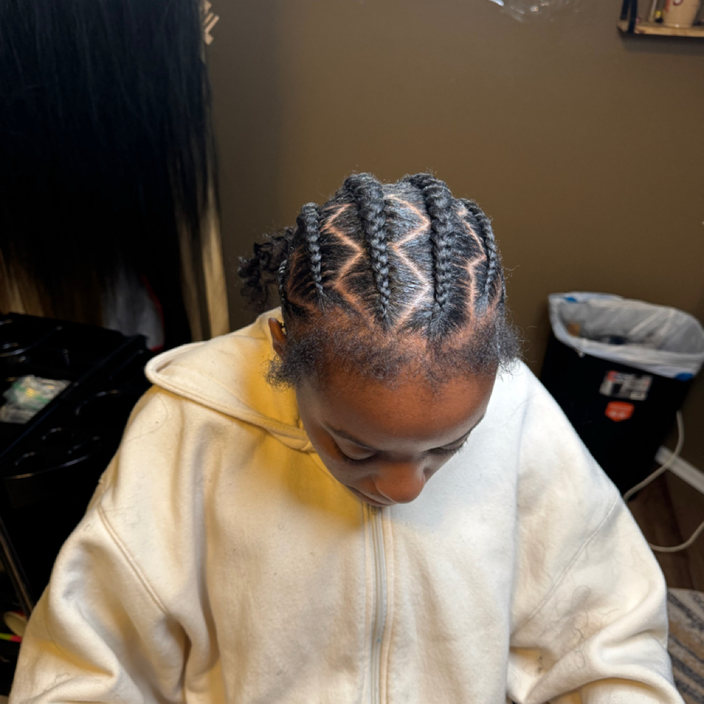 6 Zig Zag Feed Ins at Preciousstylez in Pittsburgh, PA