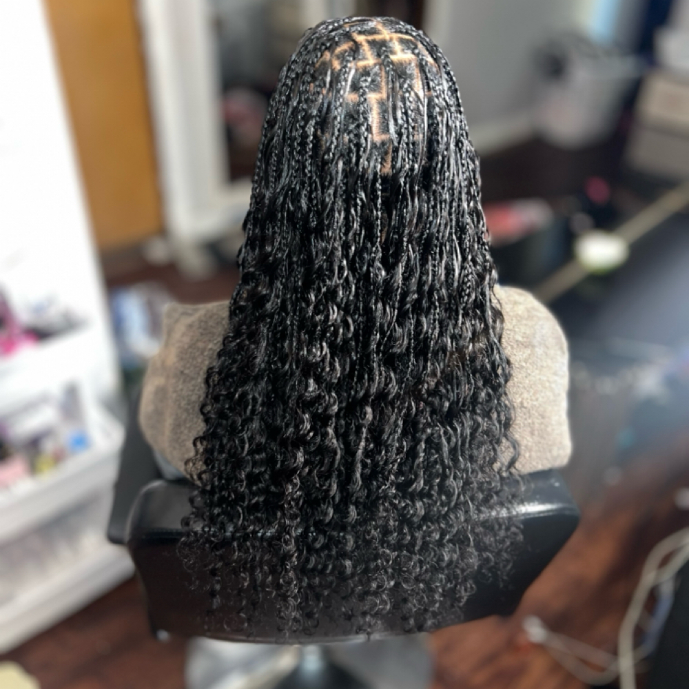 Miracle knots (smedium) at Exclusive braids & Hair Care in Highland Park, MI