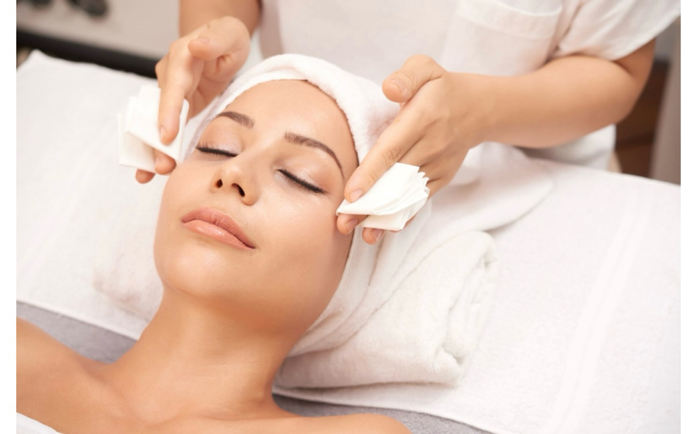 Enzyme Dermaplane