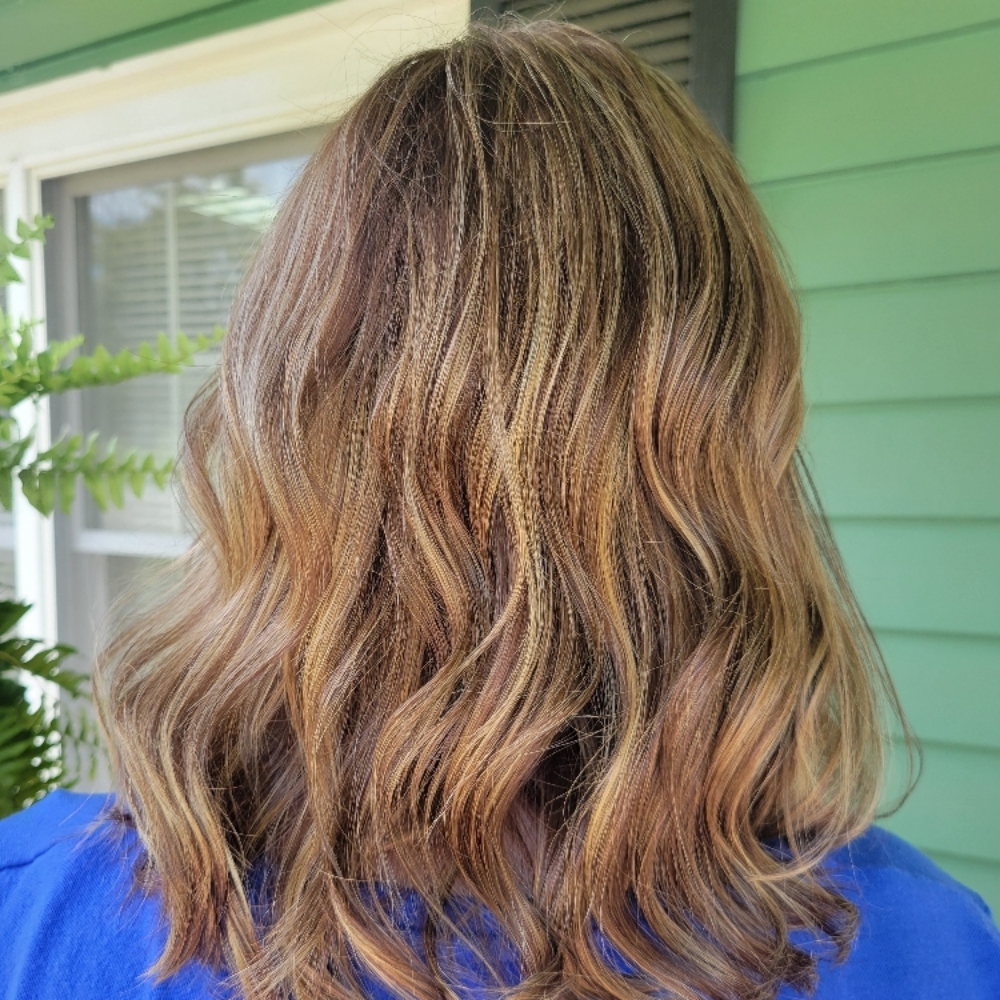 Womens Haircut at Kaitlyn C Norris in Gilbert, SC