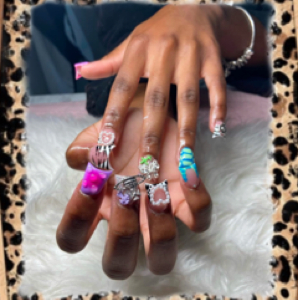 Fill In Nails at The Dollhouse Society in Chattanooga, TN