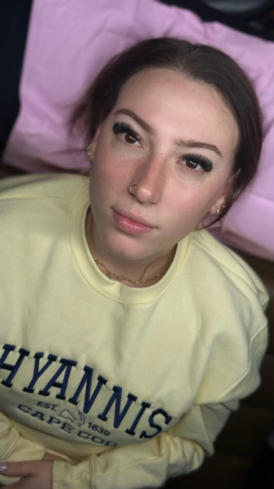 Mega Volume Lash Full Set