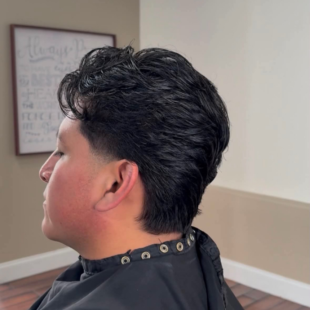 Men’s Haircut at Blush Hair & Beauty in harlingen, TX