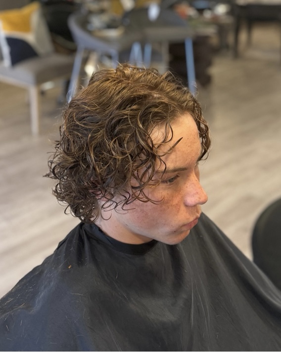 SADIE MENS CURLY HAIRCUT