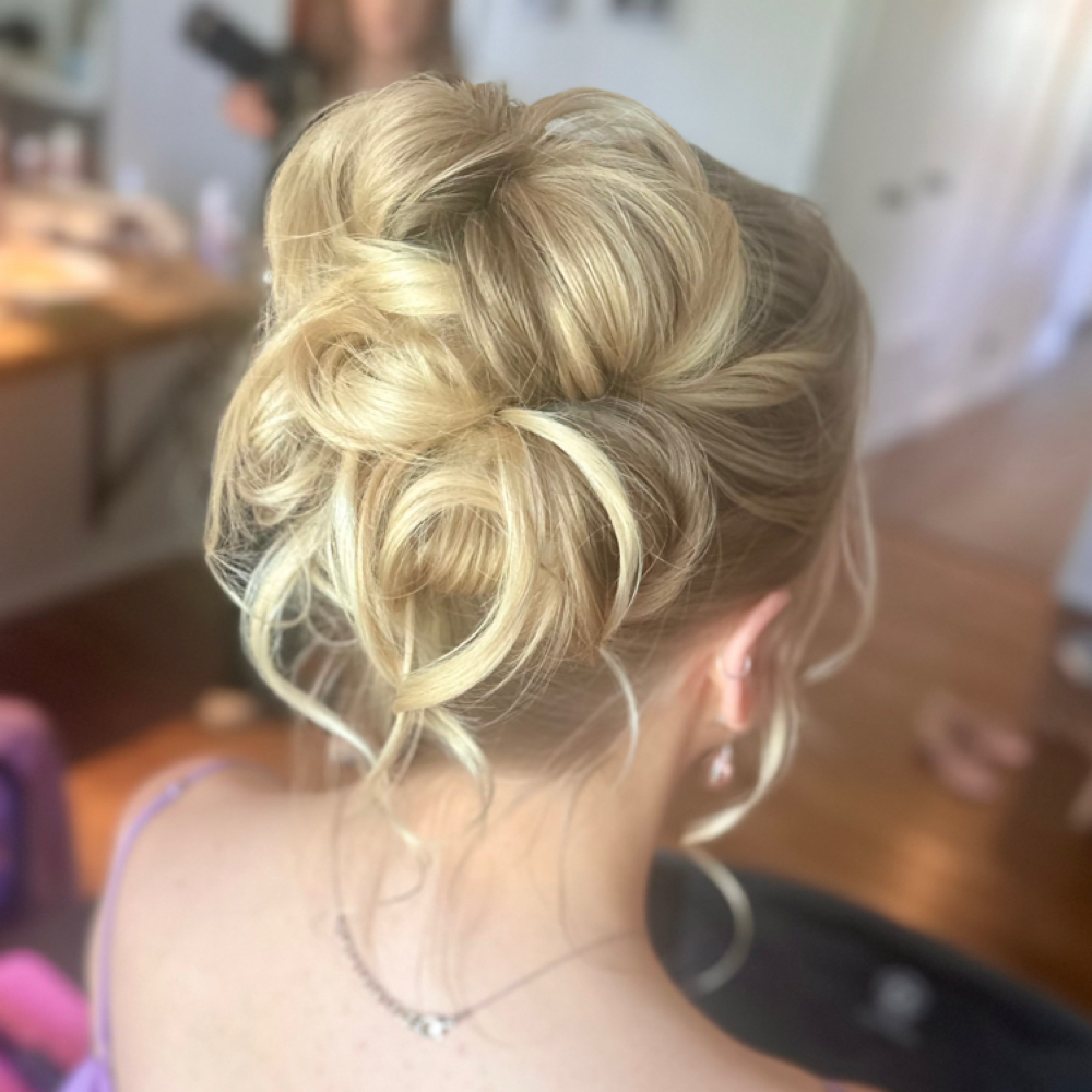 BRIDAL HAIR CONSULTATION at Tabby Paints Hair in Overland Park, KS
