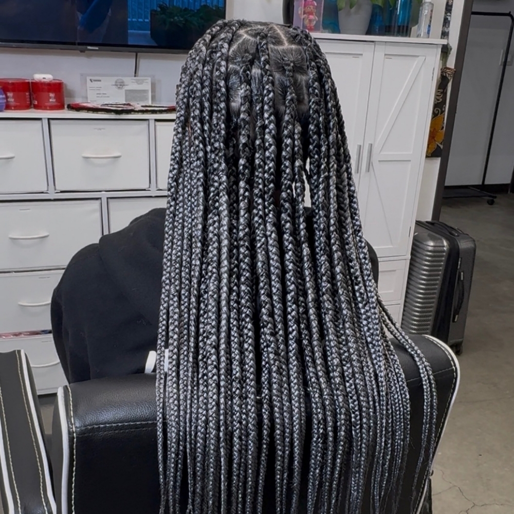 Medium Knotless Box Braids at JayBug Braids & Styling in Pomona, CA