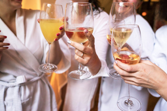 Wax & Wine Party (6 Guest)