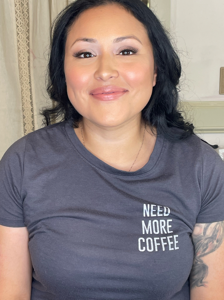 Full Face With Lashes And Curls
