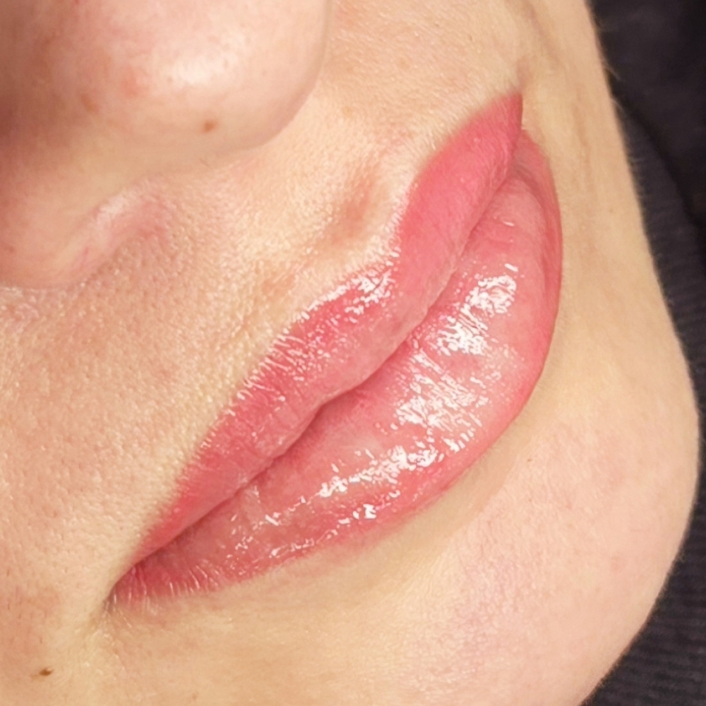 BB Lip (Hydralip) at Cristina  Oliveira