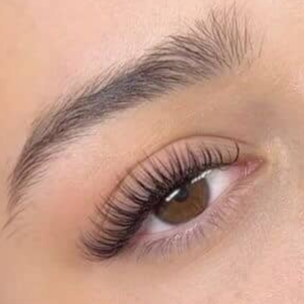 Custom Textured Lash Set at Esti Bestie SD in Mission Valley, CA
