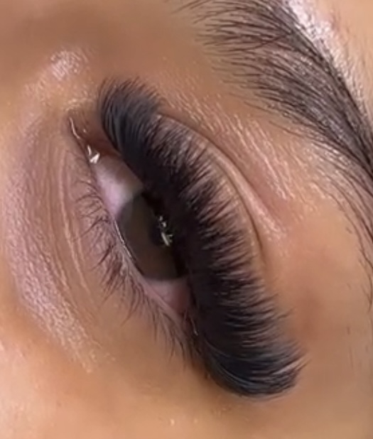 Mega Volume / Wispy Mega Full Set