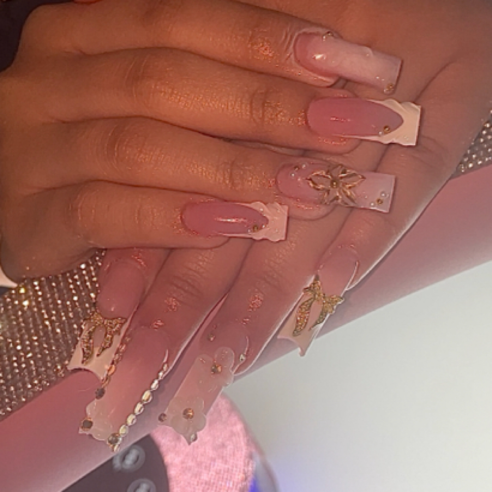 Bestie Bundle🤍 at Kc nailed by dela in kansas city, MO