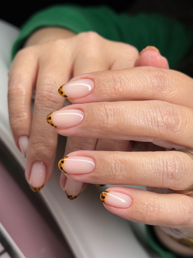 Structured Gel Manicure