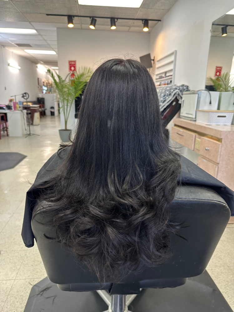 Haircut & Style