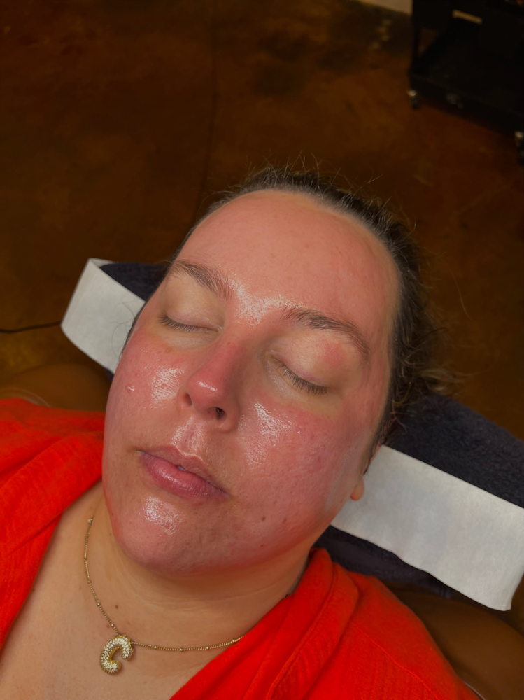Express Custom Facial at The Shop-A Beauty Bar in Blytheville, AR