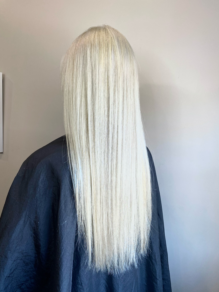 All over lightening/tone/haircut at Misty’s Beauty Co in A, KY