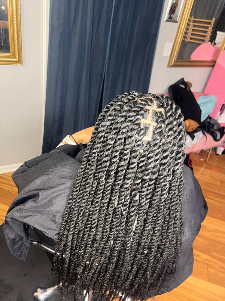 Marley Twist at BraidsByLici in Kansas City, MO