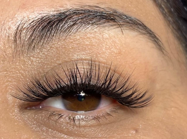 Natural Look Cluster Lashes