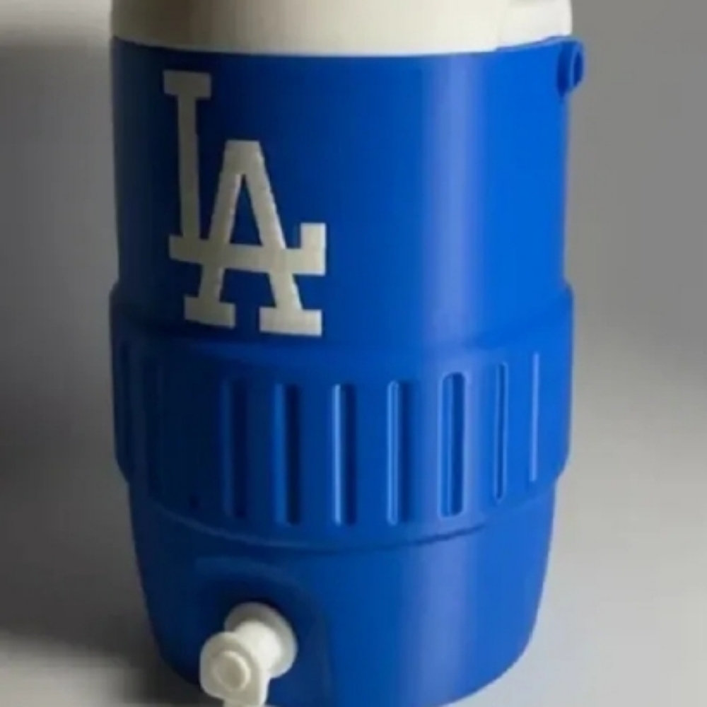 Dodger Can Coozie at Idonails4you in Bakersfield, CA