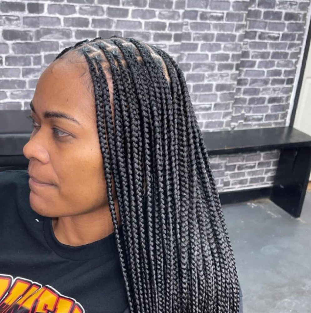 π MEDIUM KNOTLESS (HAIR INCLUDED) at Jartu's Braids beauty bar π±π· in Monroe, LA