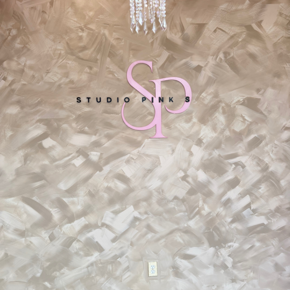 Consultation at Studio Pink Hair Lounge in Merrick, NY