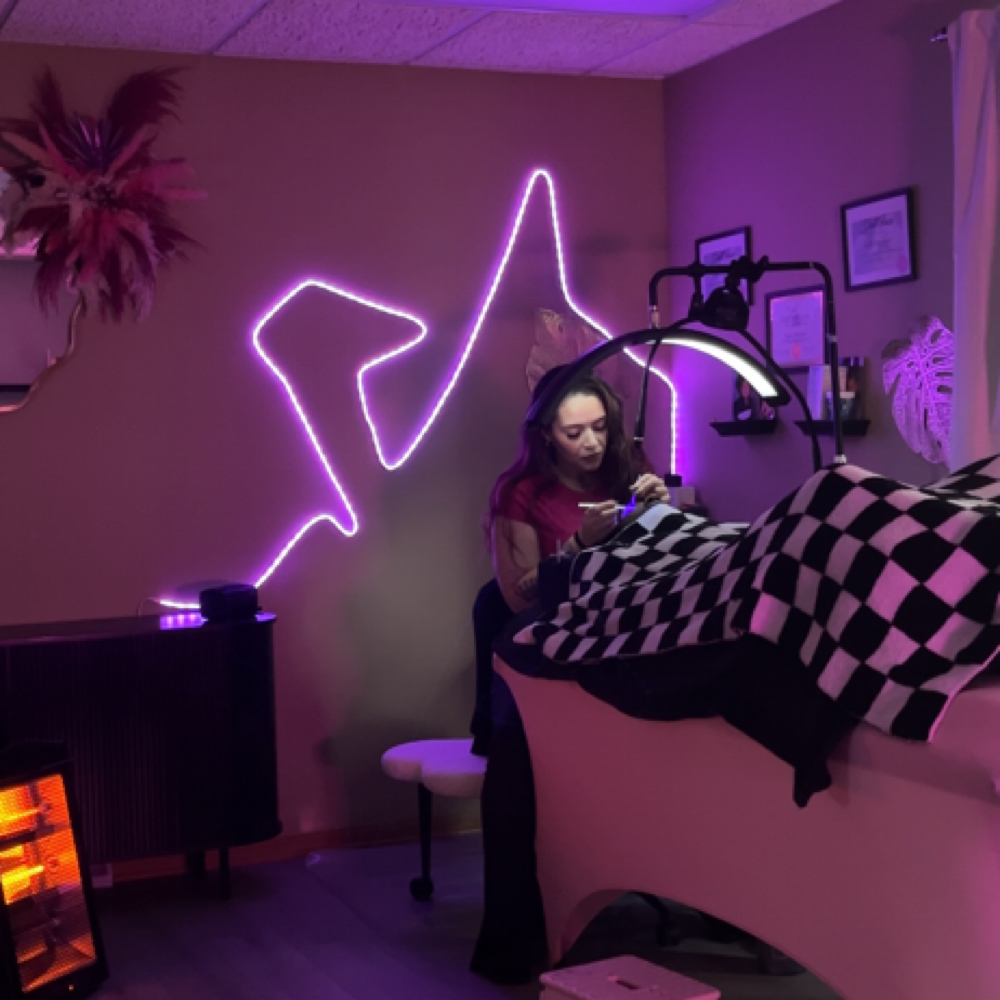 UV LED Fill 1-3 Weeks at The Golden Hour   Little Luxuries in Sun Prairie, WI