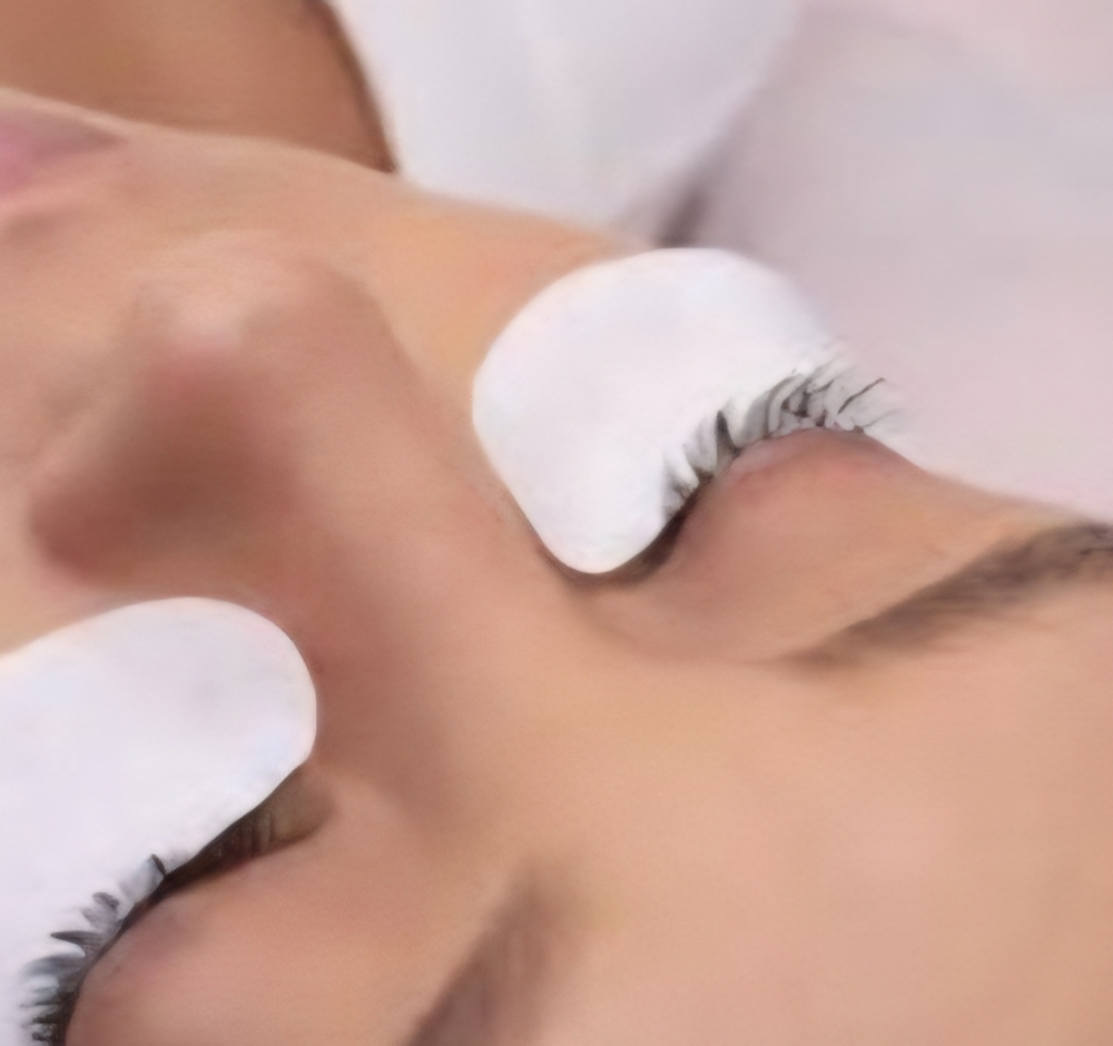 Eyelash Extension 2 Week Fill