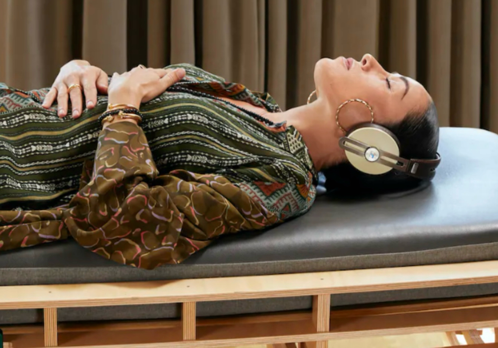 Vibro Acoustic Sound Bed 33