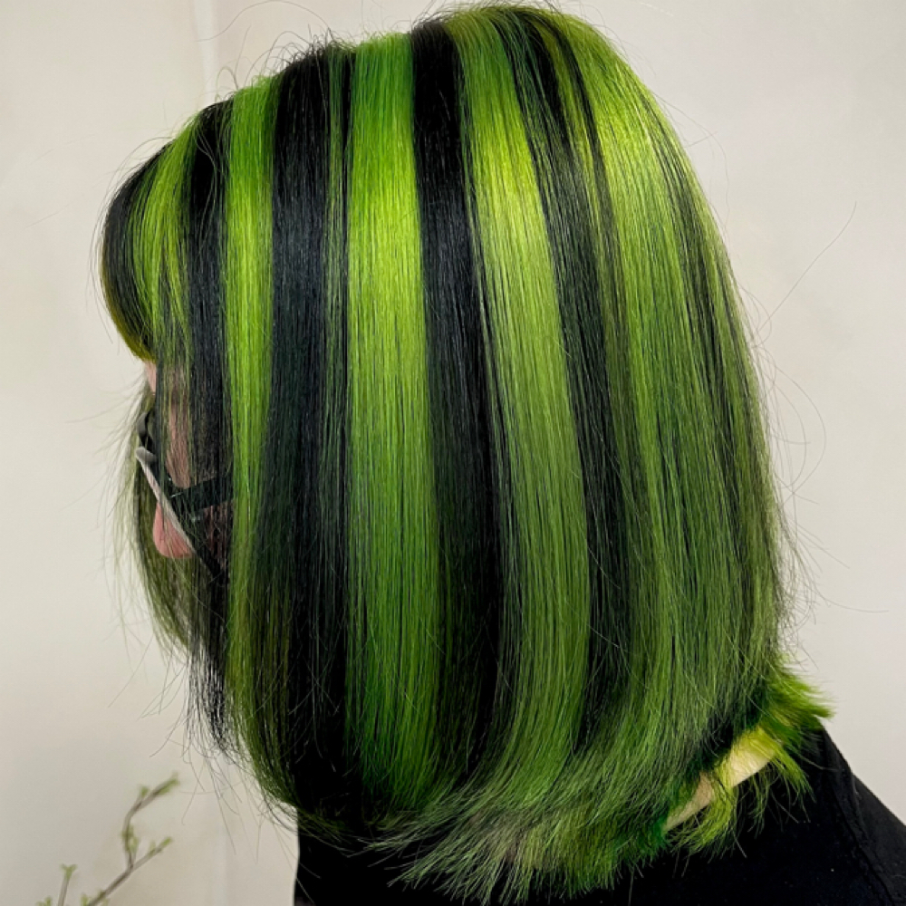 Customized hair treatment at DyeHardCali in Alliance, OH