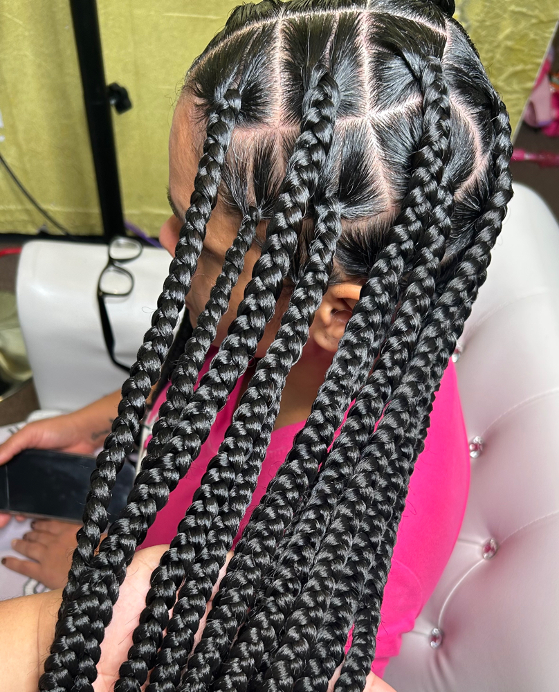 Large Knotless Braids