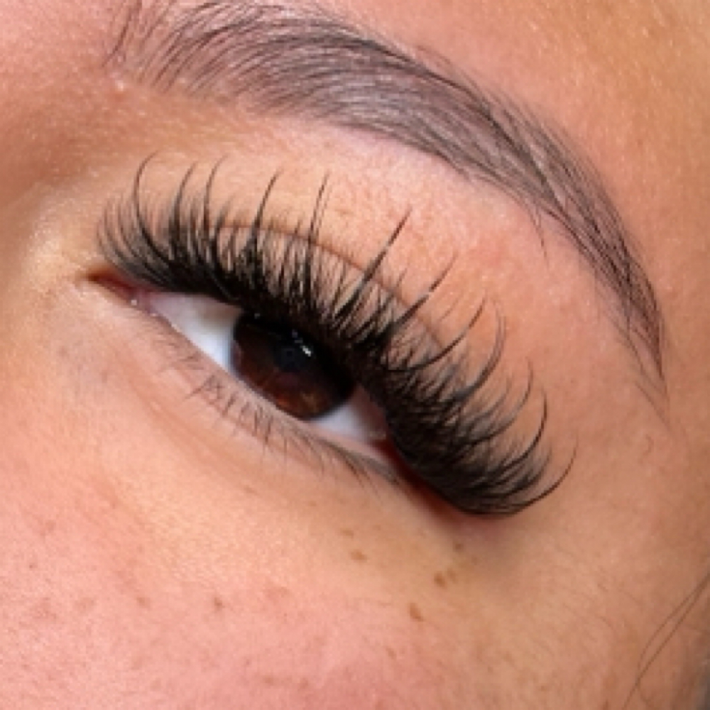 𝐖𝐢𝐬𝐩𝐲 𝐕𝐨𝐥𝐮𝐦𝐞 𝐅𝐢𝐥𝐥 at LASHESXMK in Rockford, IL