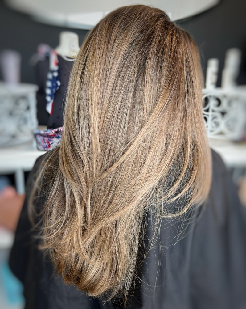 Shampoo + Blowout