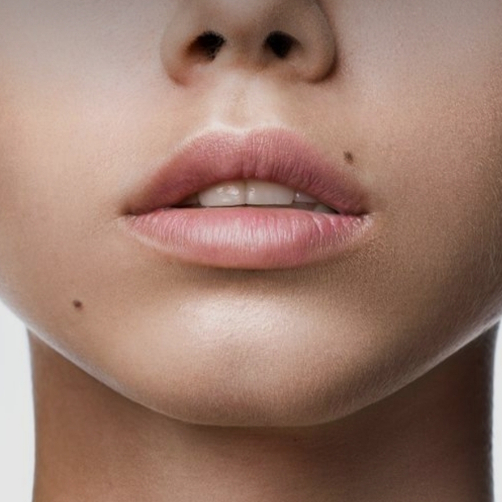 Beauty Mark at Cristina  Oliveira