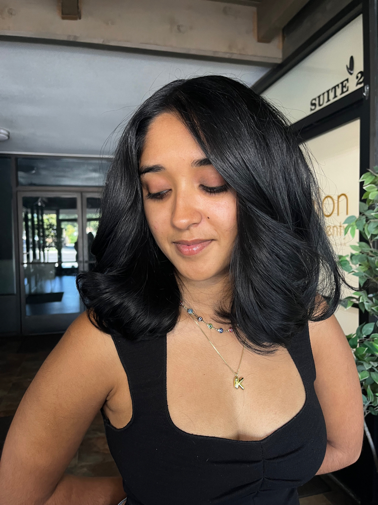 Signature Blowout