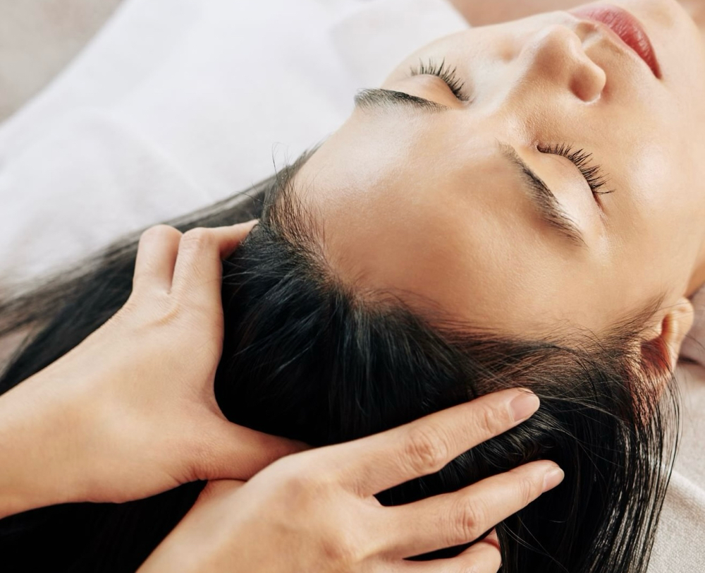 Neck/Head Massage(5 Min) at Browbabe.ruthie in San Jose, CA