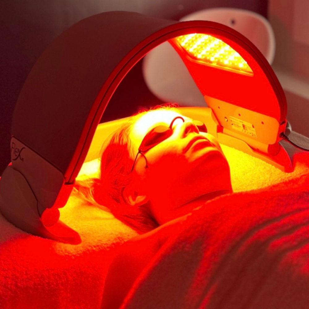Led Therapy at Esthetics_byleza in Menifee, CA