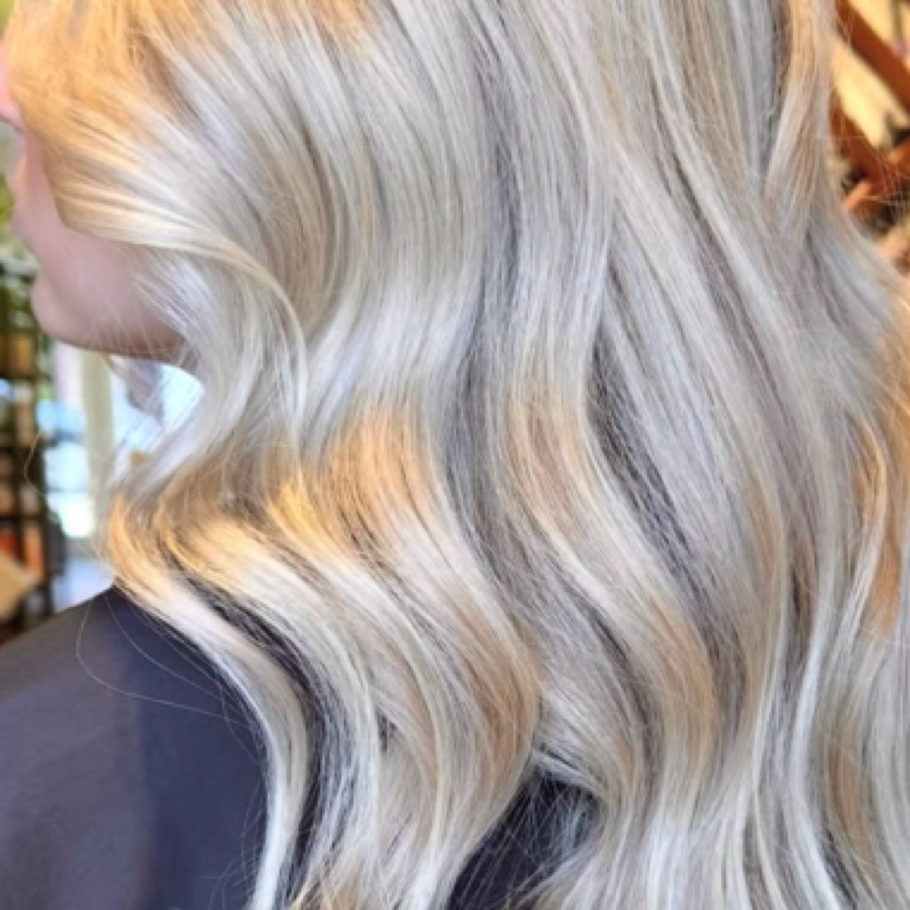 Wash And Blowdry at influx salon in Merrimac, MA