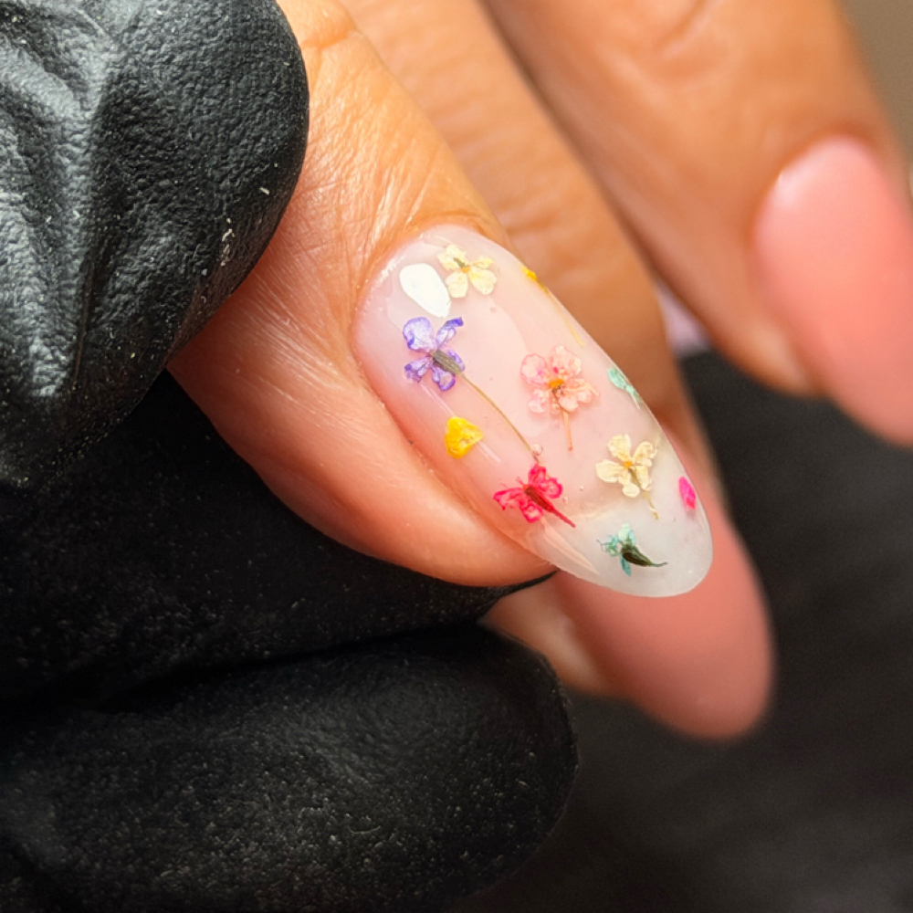 Dry Flowers at MD. Russian Manicure & Gel Extensions in San Jose, CA