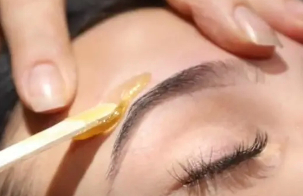 Eyebrow Arch