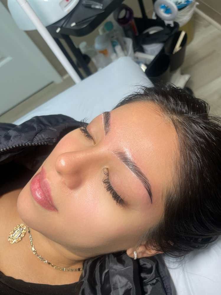 Brow Lamination + Wax