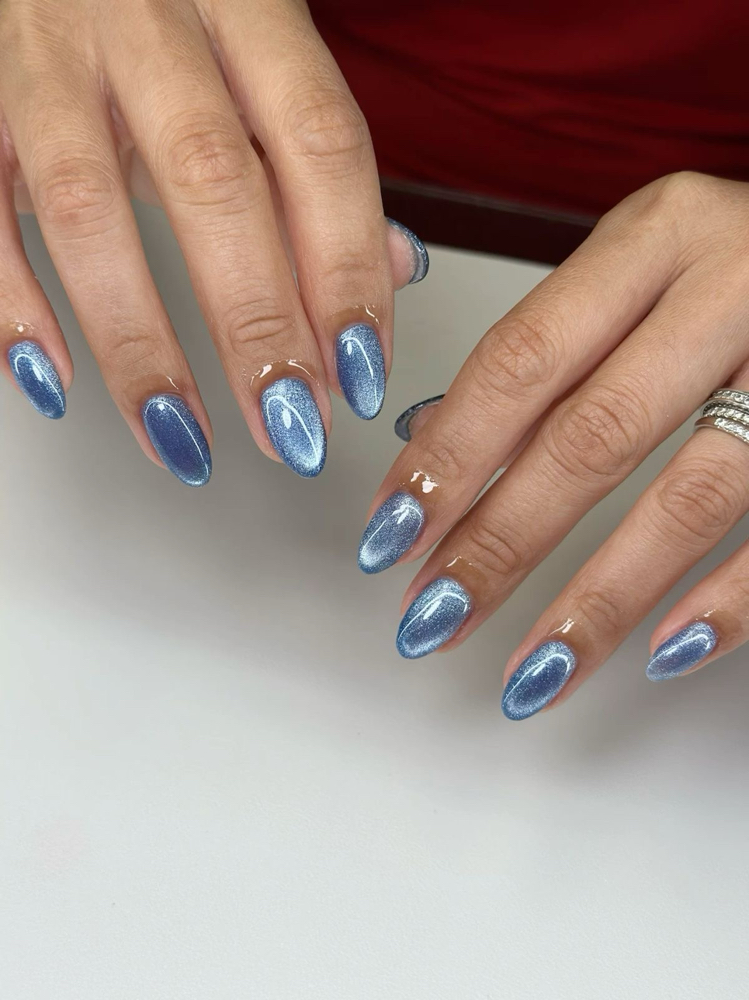 Cat Eye Nails