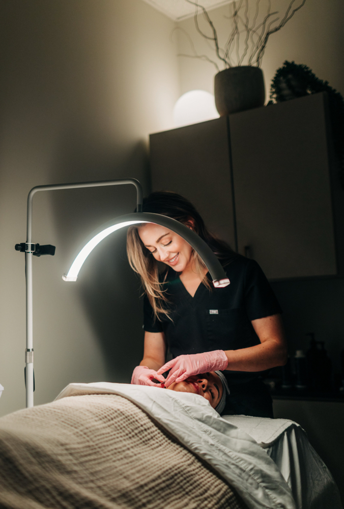 Bridge Signature Facial