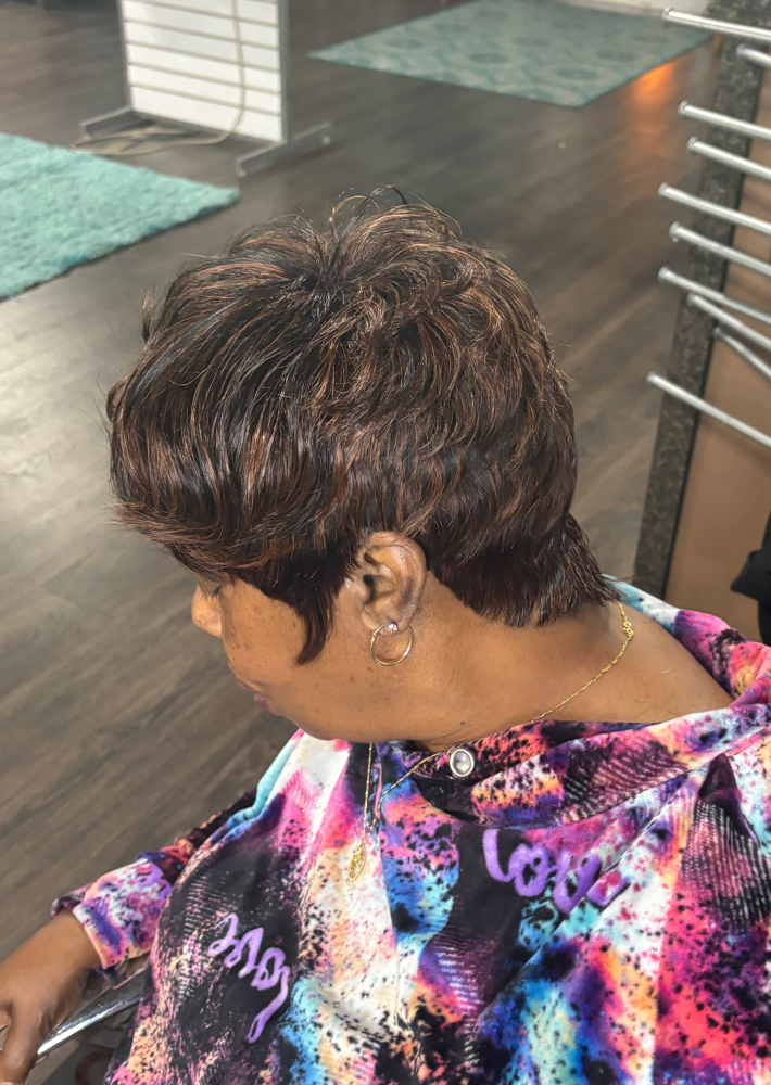 Quick Weave at Crowned By Qunda in Columbia, SC